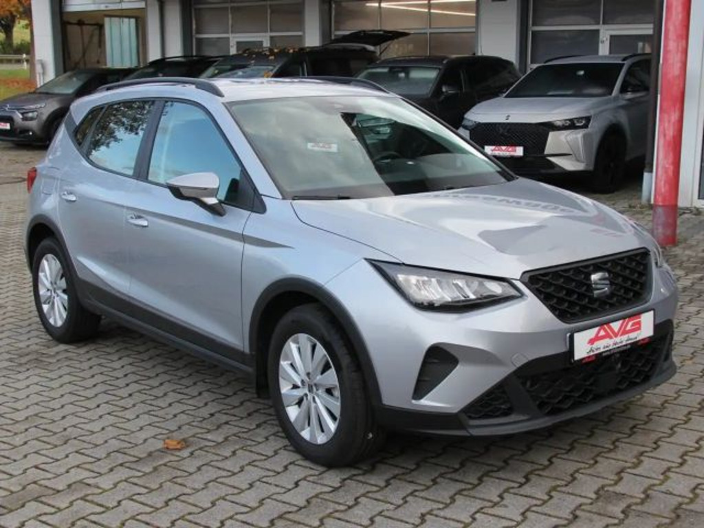 Seat Arona 2024 Benzine