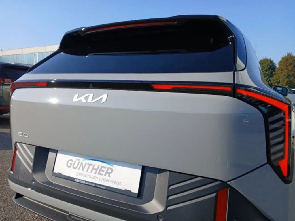 Kia EV4