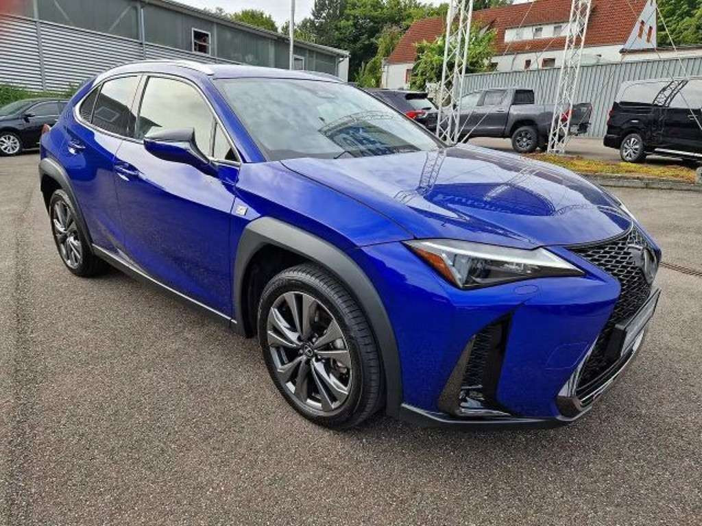 Lexus UX