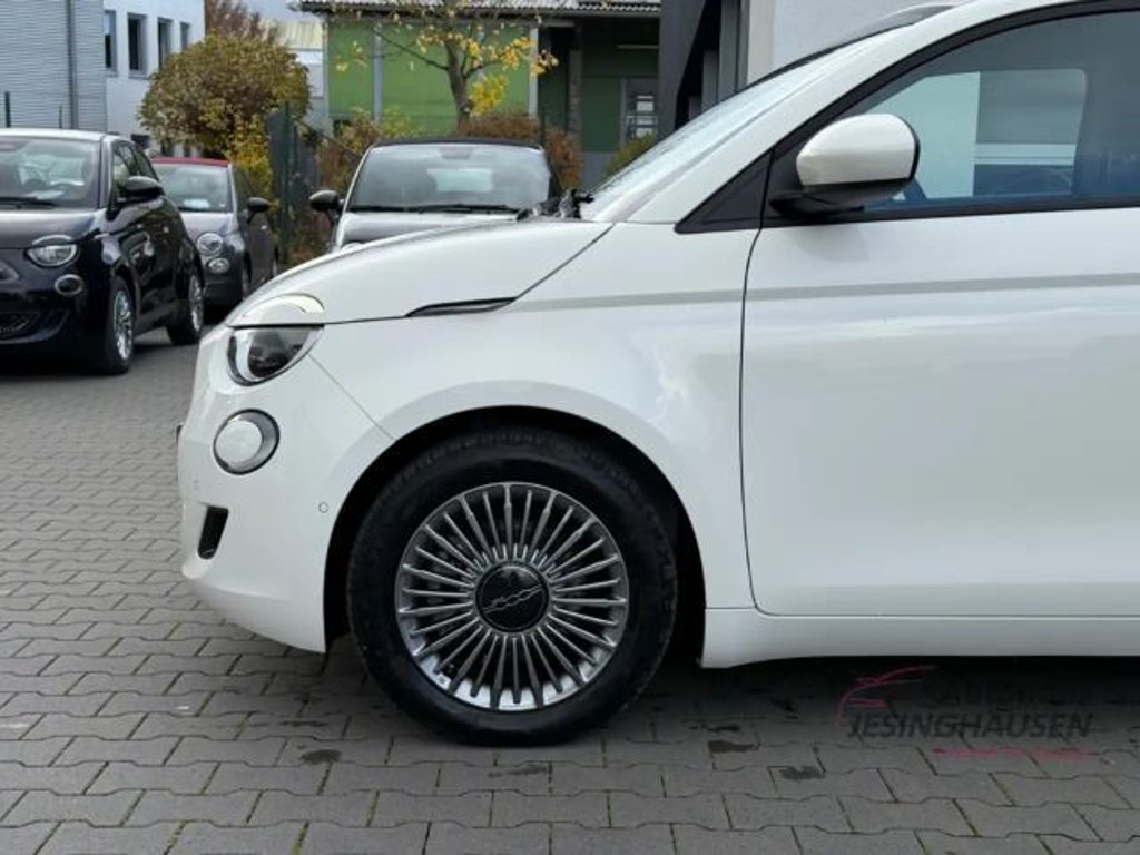 Fiat 500e