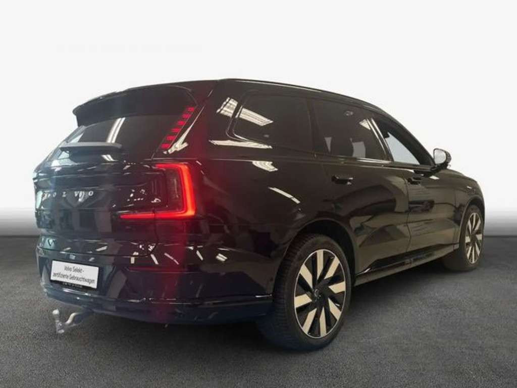 Volvo EX90