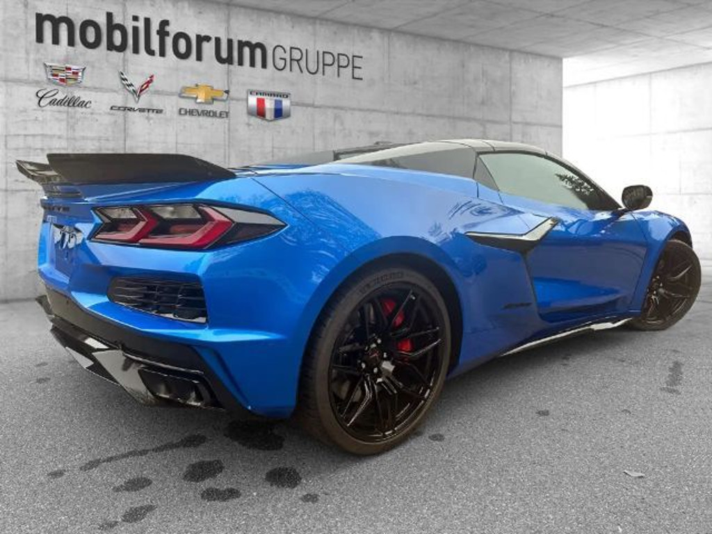 Corvette C8