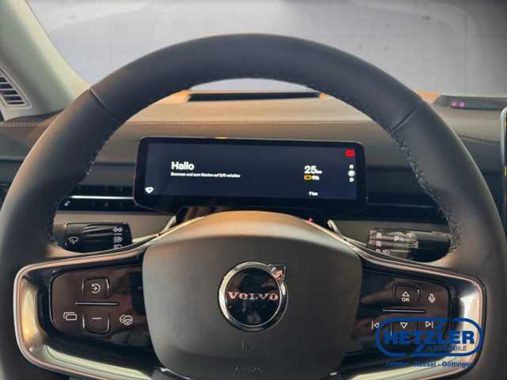 Volvo EX90