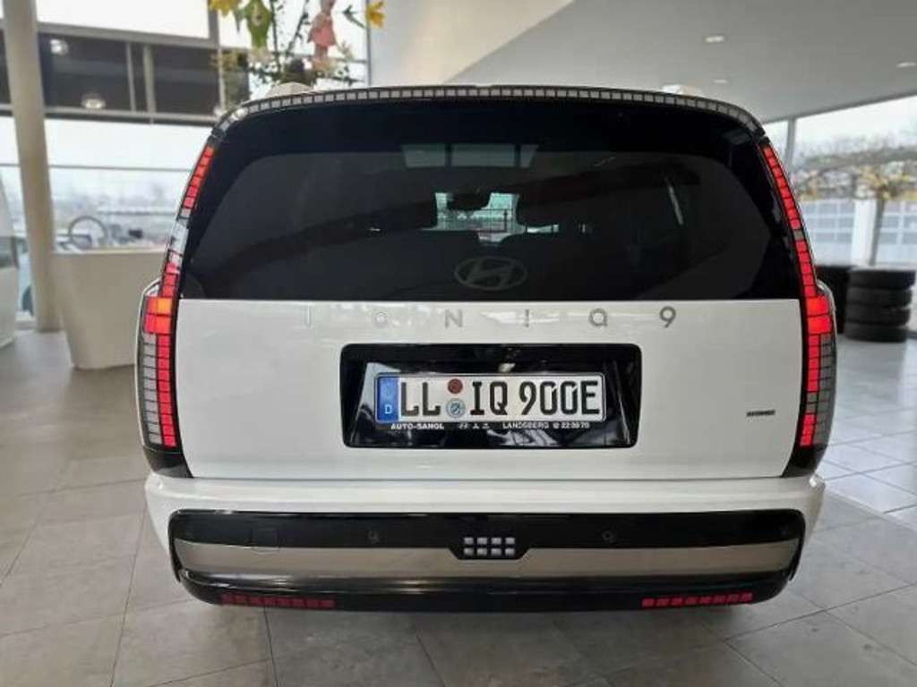 Hyundai IONIQ 9