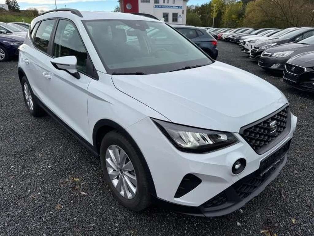 Seat Arona 2024 Benzine