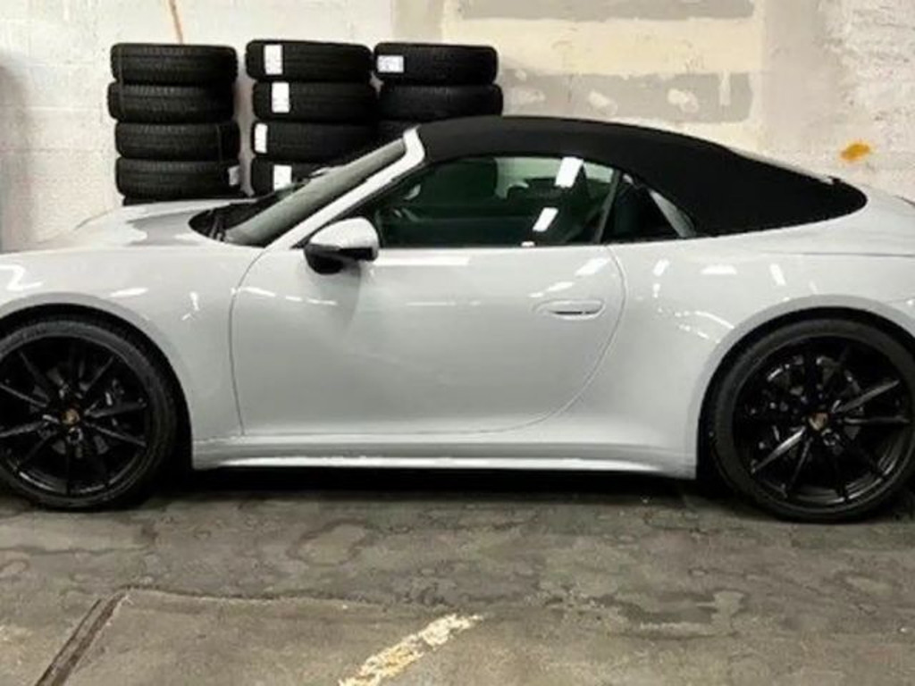 Porsche 992