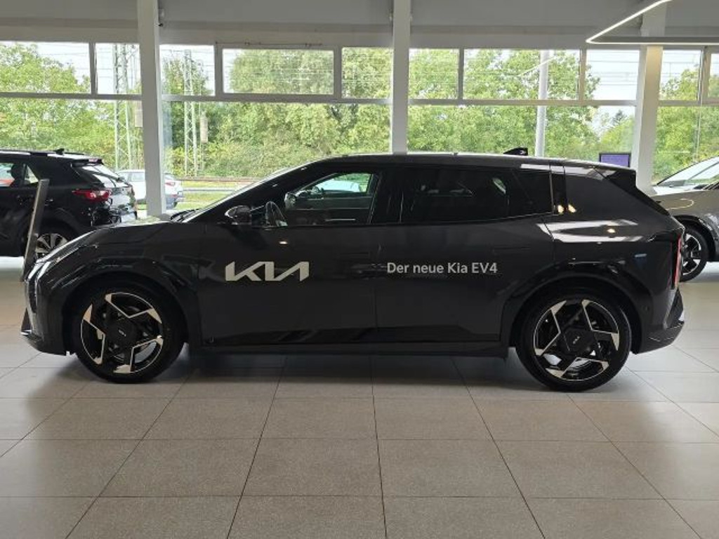 Kia EV4