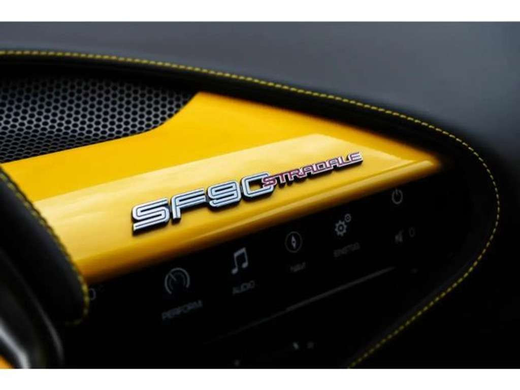 Ferrari SF90