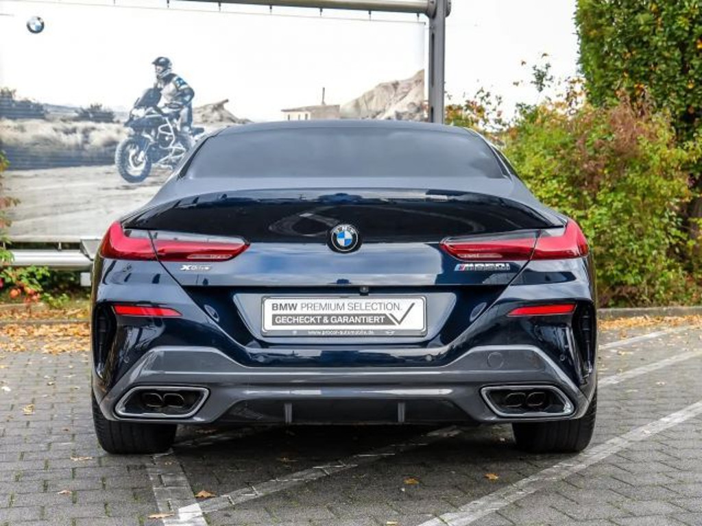 BMW M850
