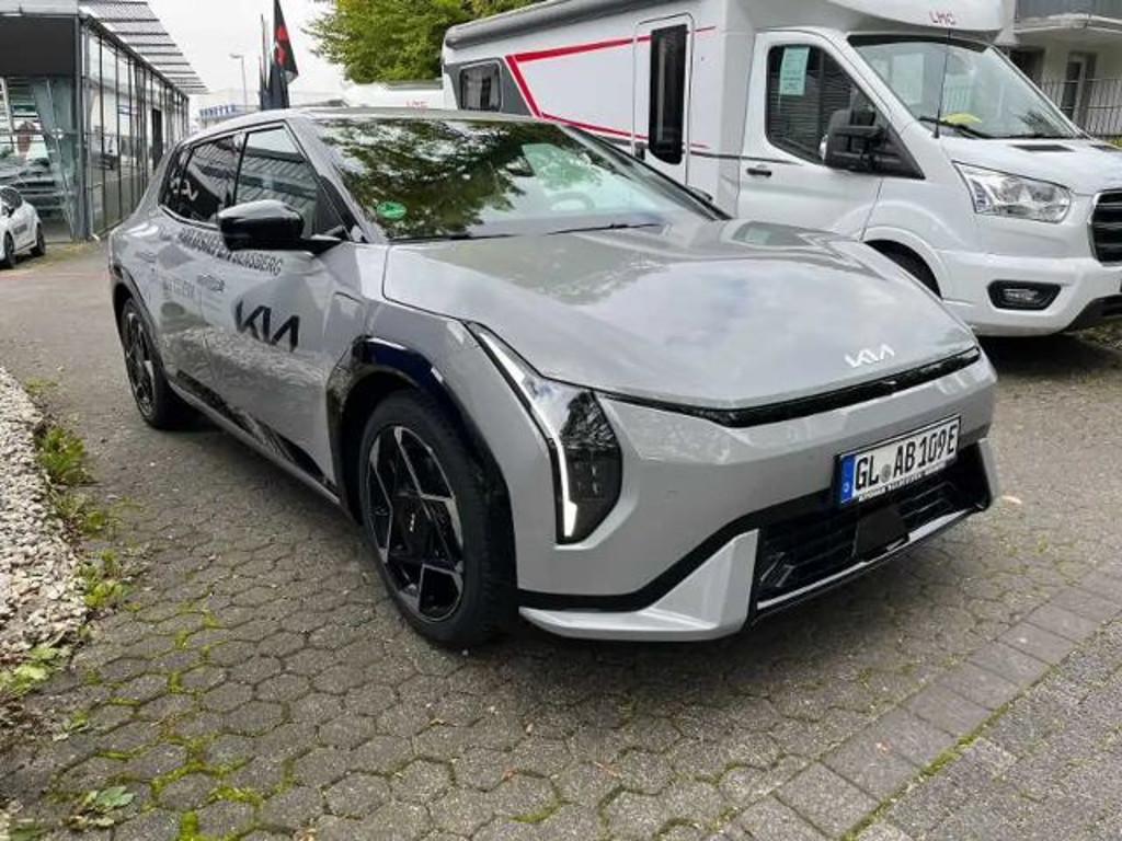 Kia EV4