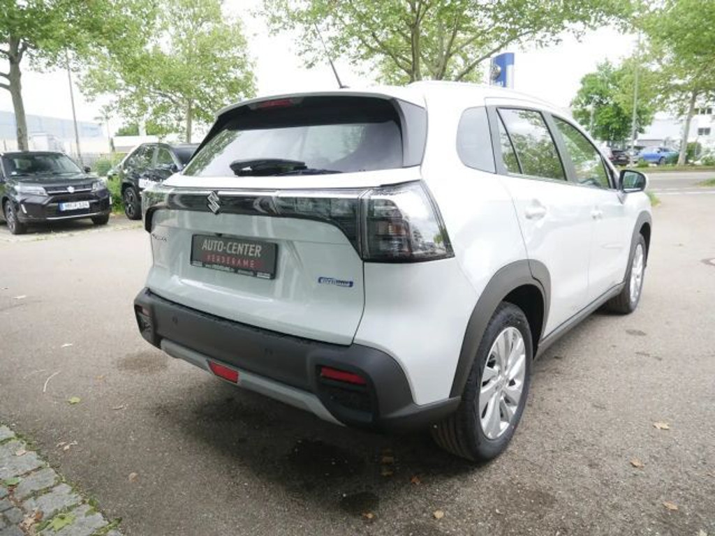 Suzuki S-Cross
