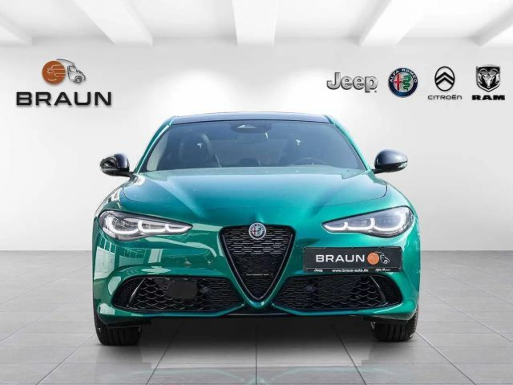 Alfa Romeo Giulia