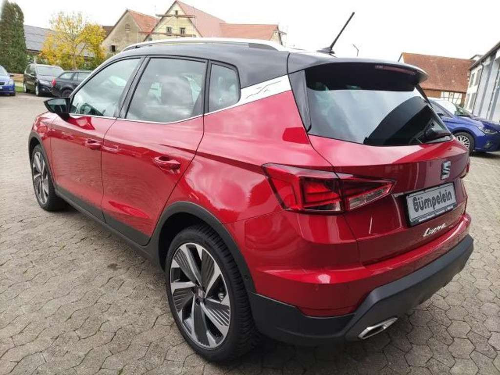 Seat Arona