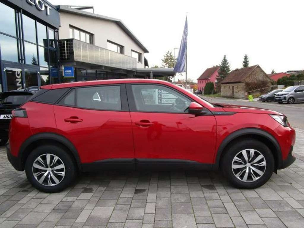 Peugeot e-2008
