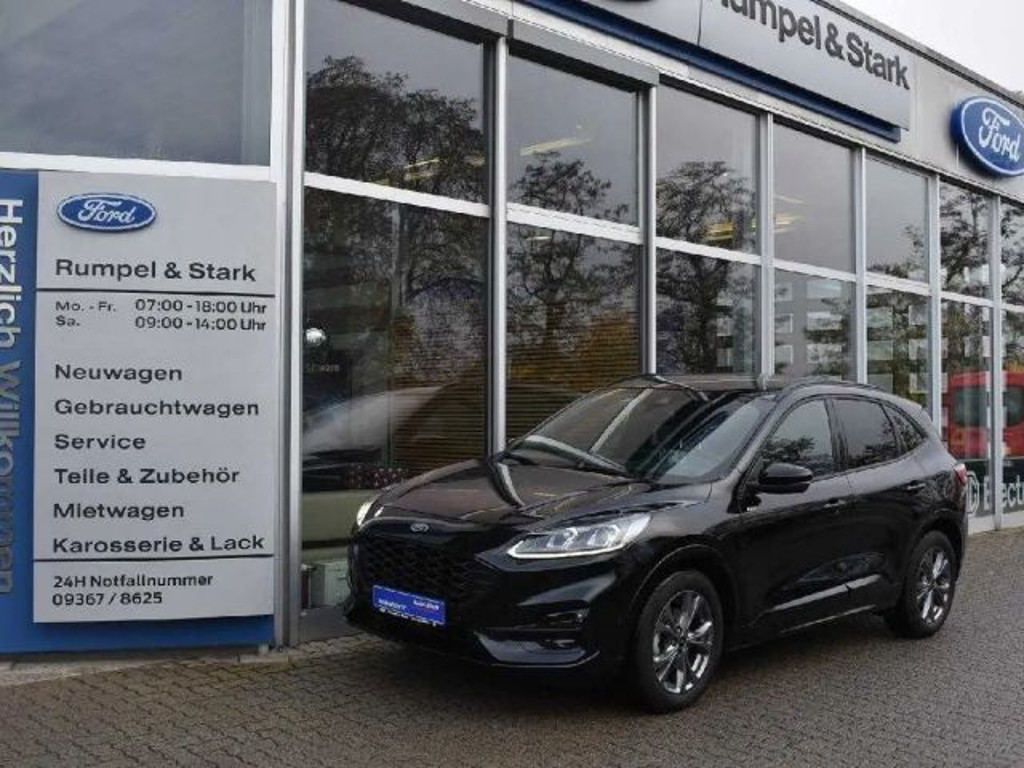 Ford Kuga 2023 Benzine