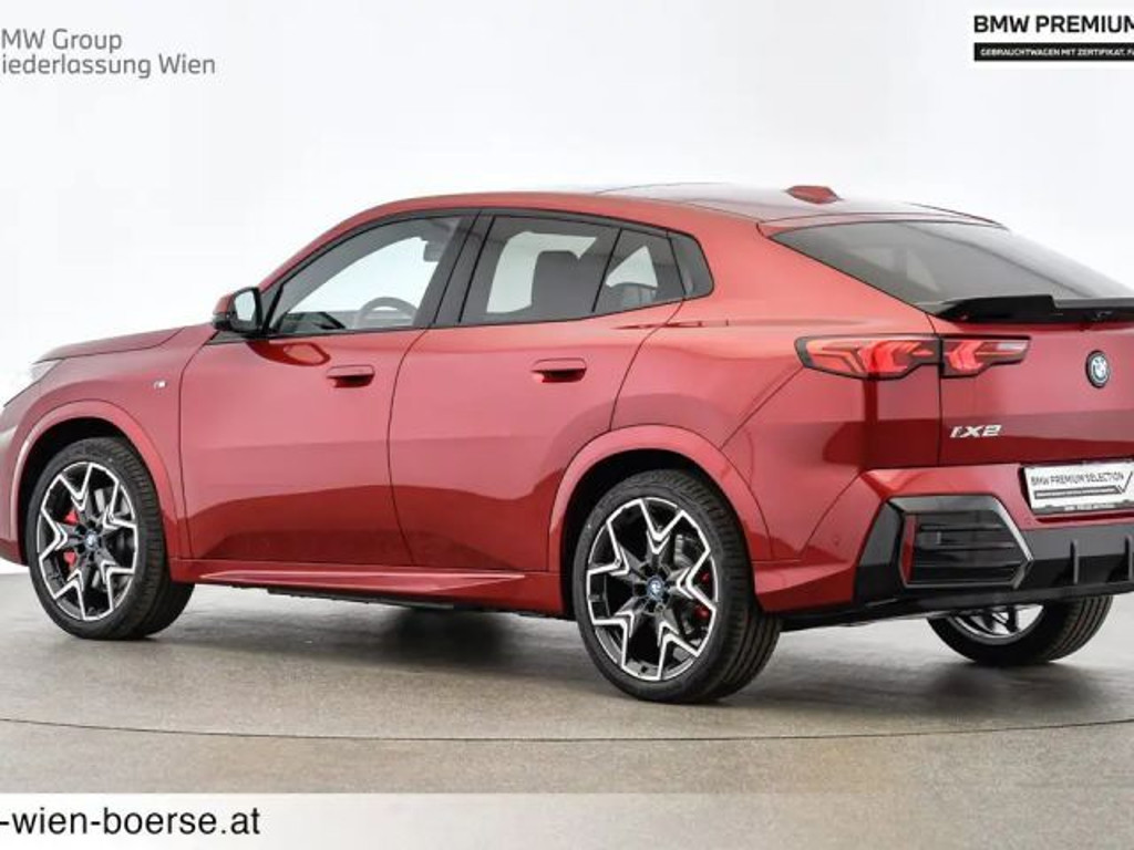 BMW iX2