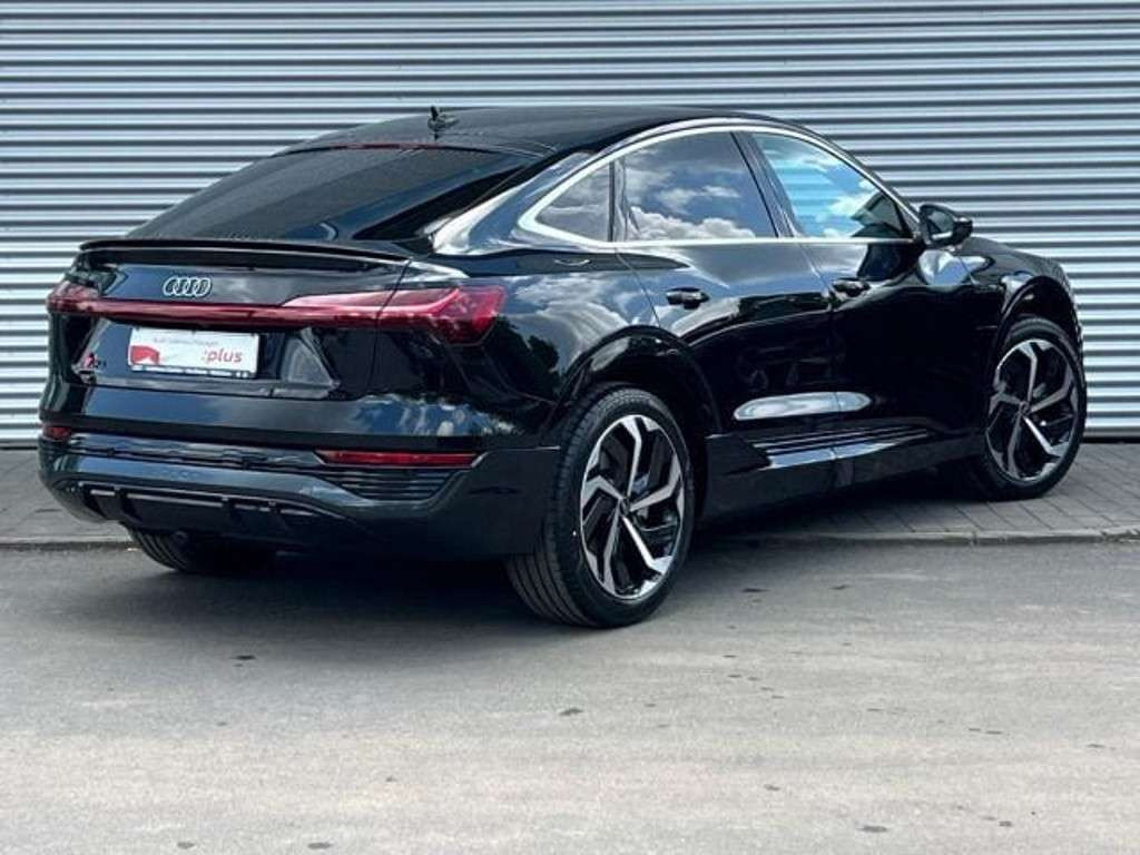 Audi Q8 e-tron