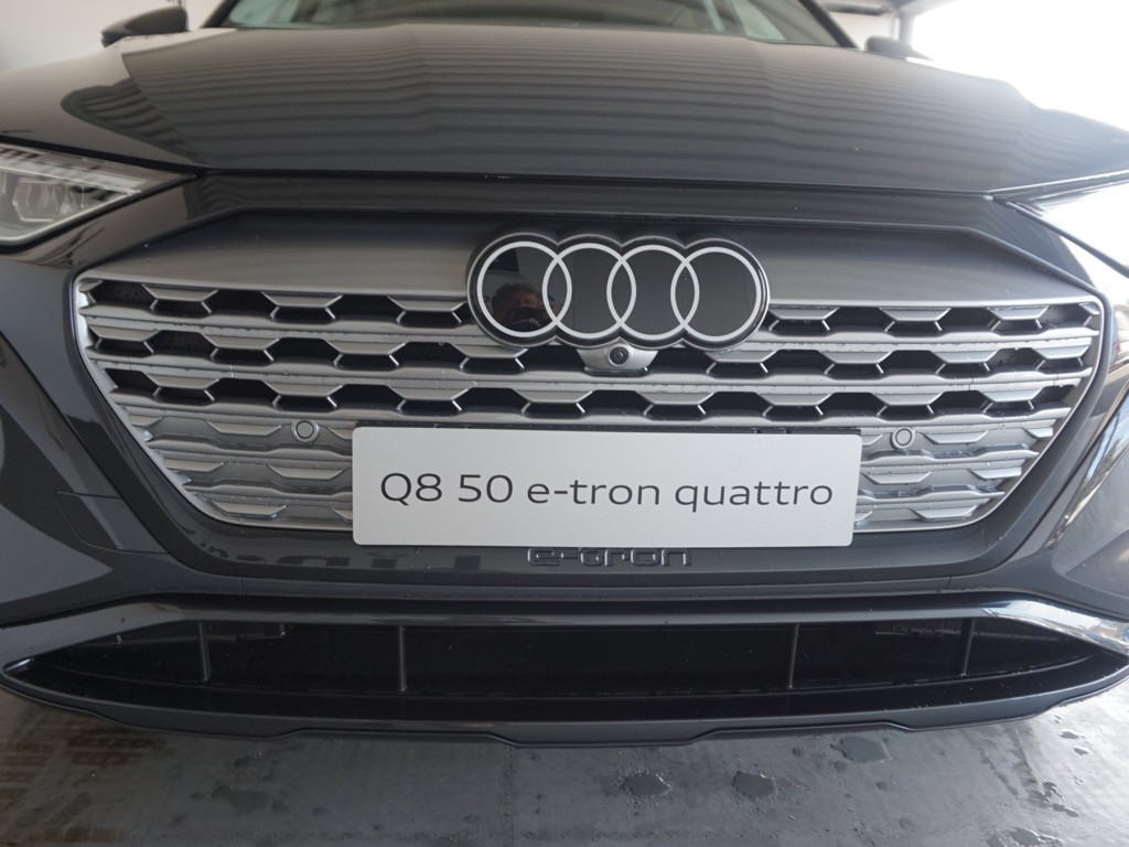Audi Q8 e-tron