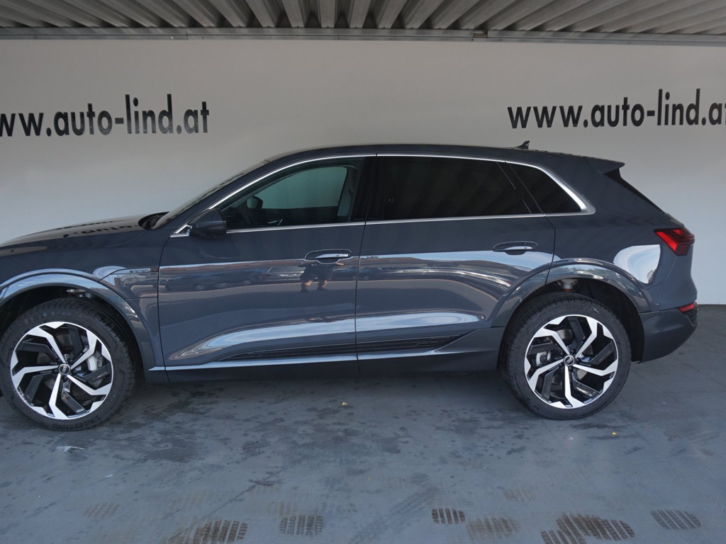Audi Q8 e-tron