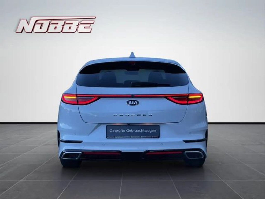 Kia ProCeed