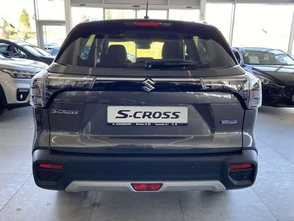 Suzuki S-Cross