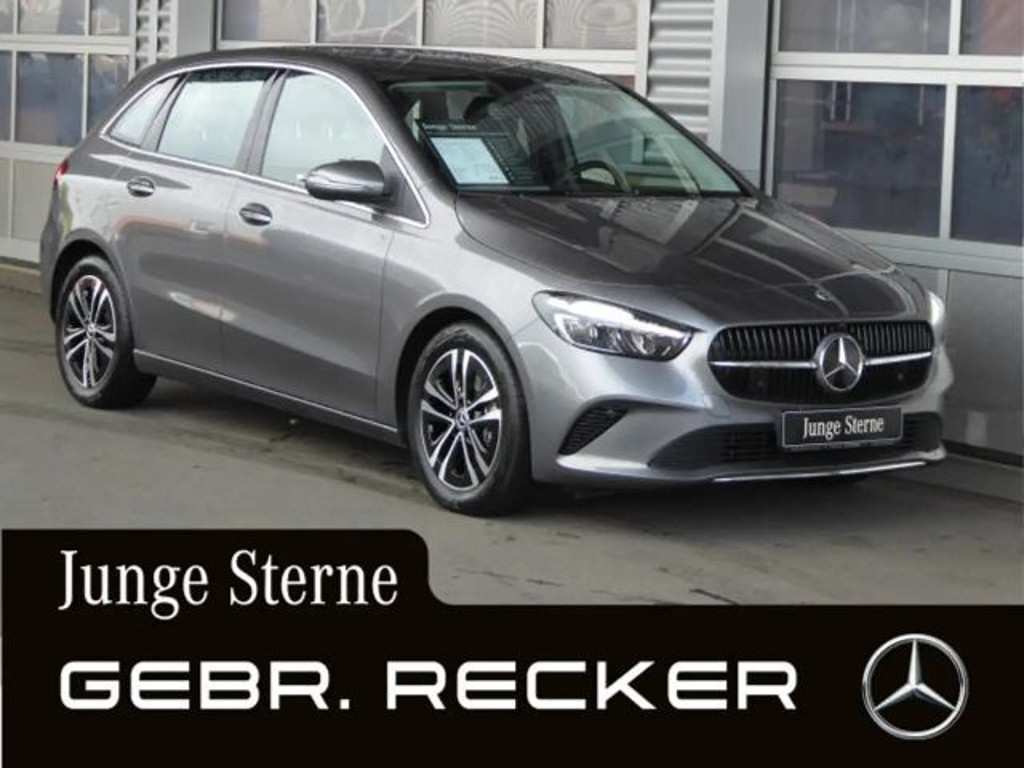 Mercedes-Benz B-Klasse 2024 Benzine