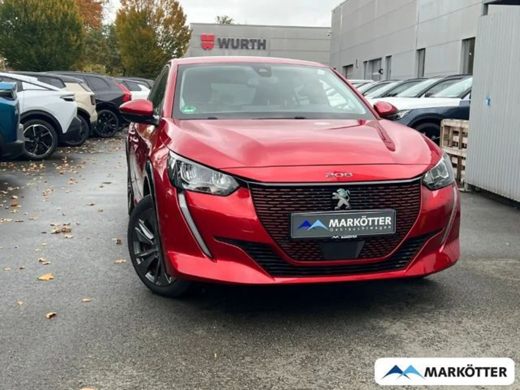 Peugeot e-208