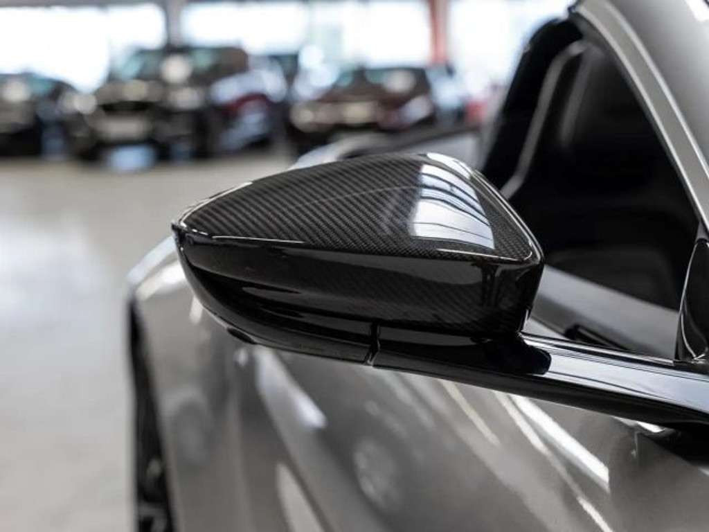 Aston Martin Vantage