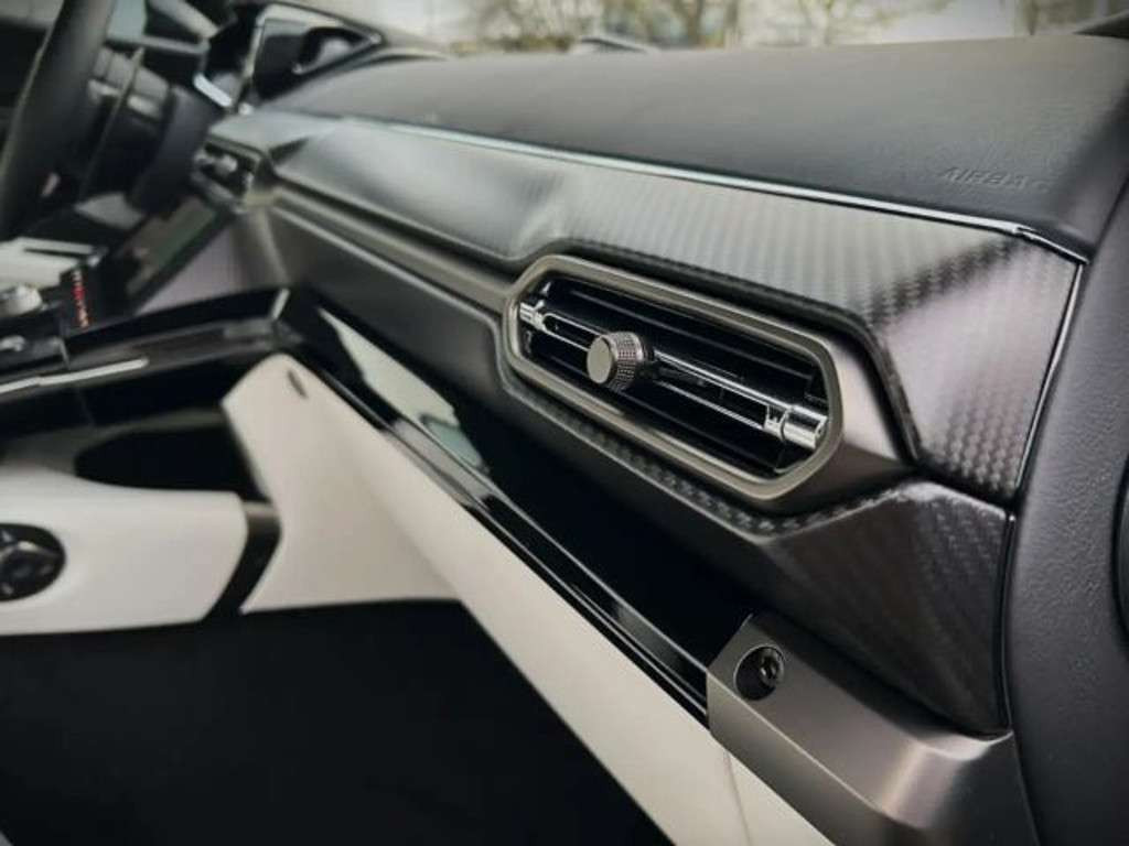 Aston Martin Vantage