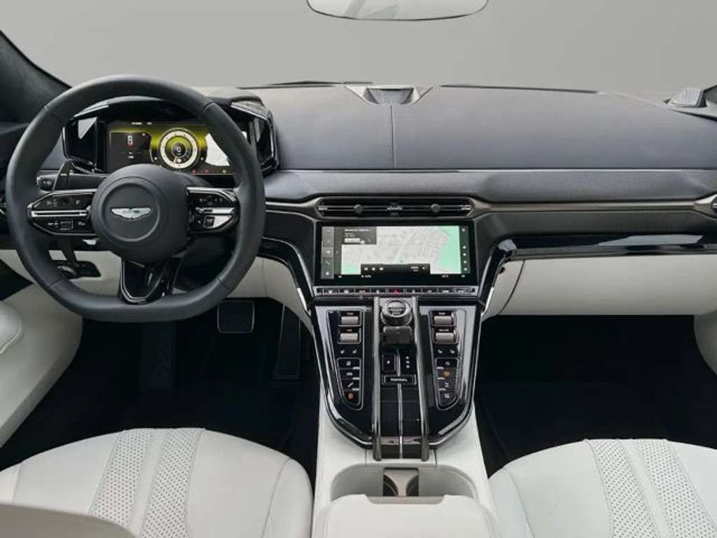 Aston Martin Vantage