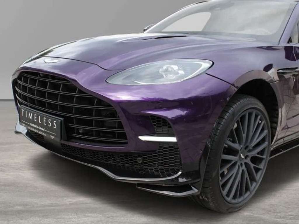 Aston Martin DBX