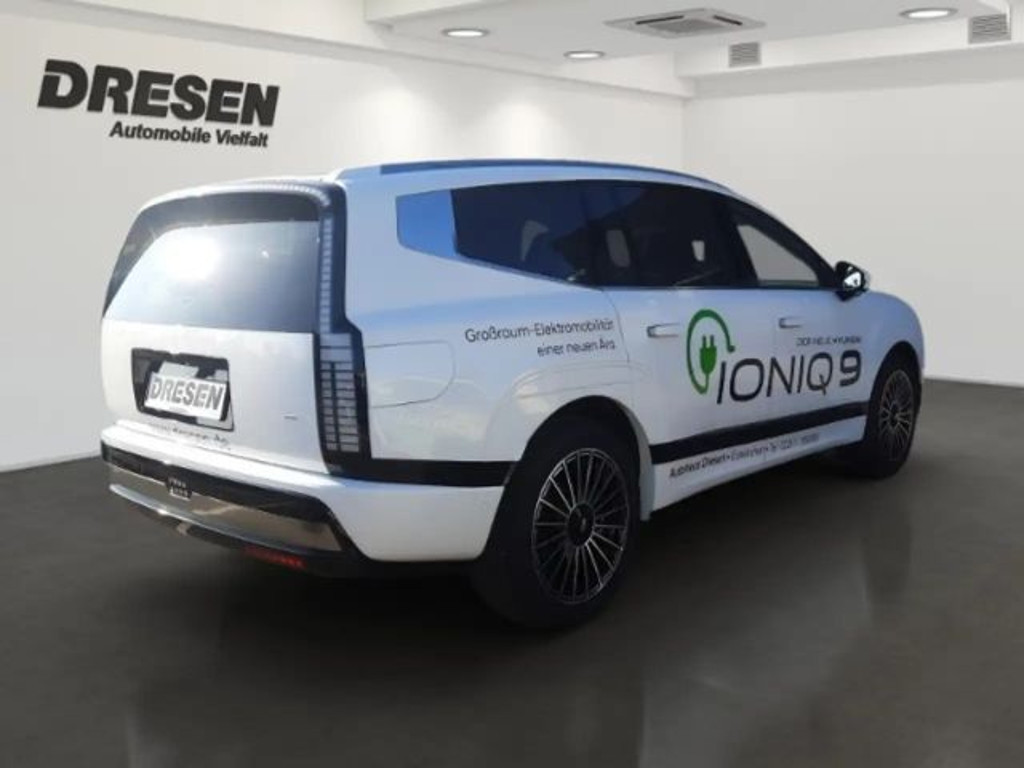 Hyundai IONIQ 9