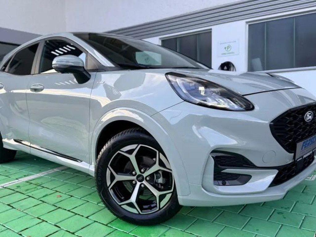 Ford Puma 2025 Benzine