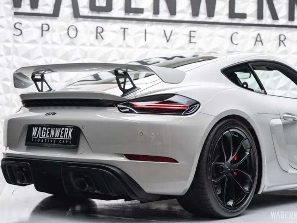 Porsche Cayman
