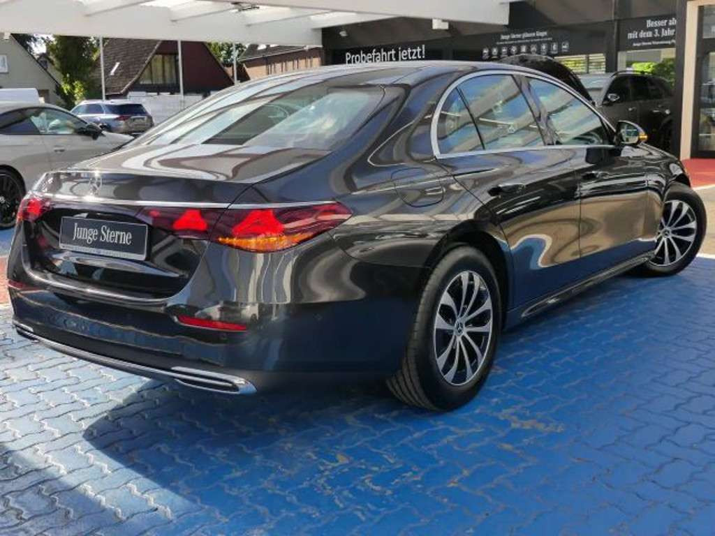 Mercedes-Benz E-Klasse