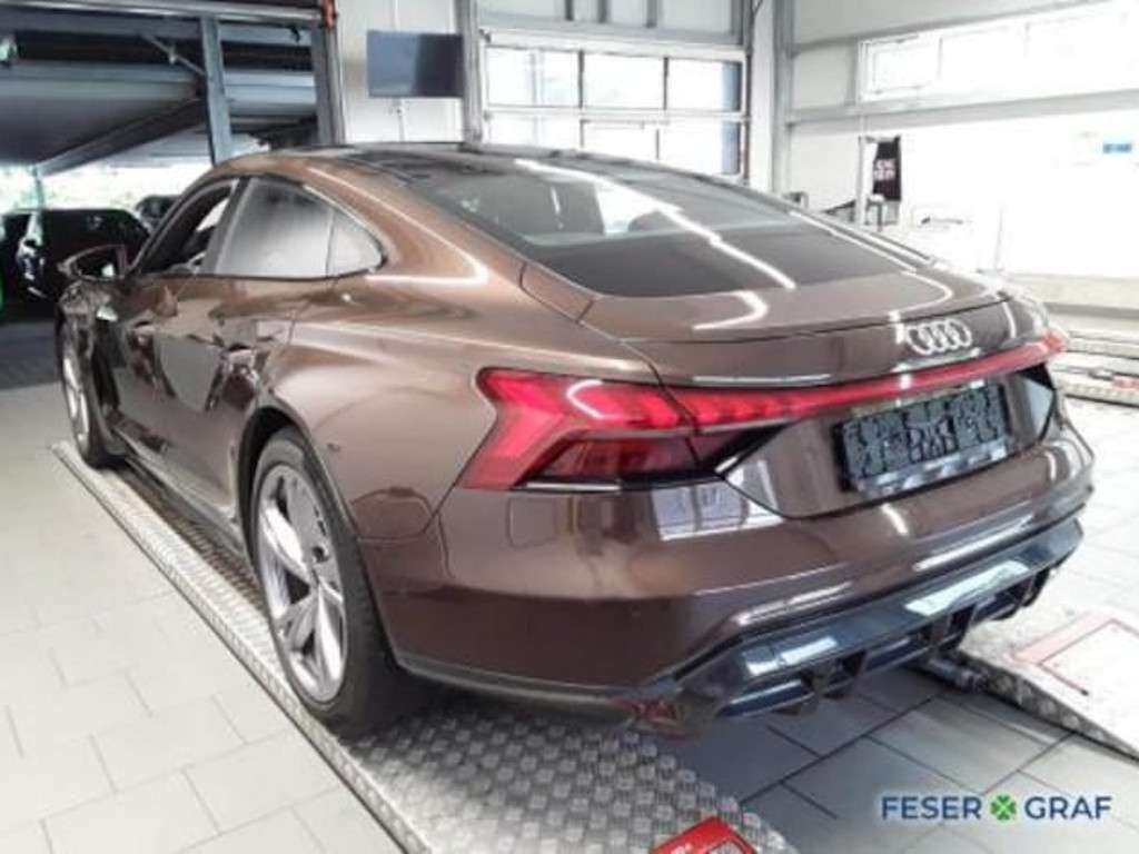 Audi e-tron GT