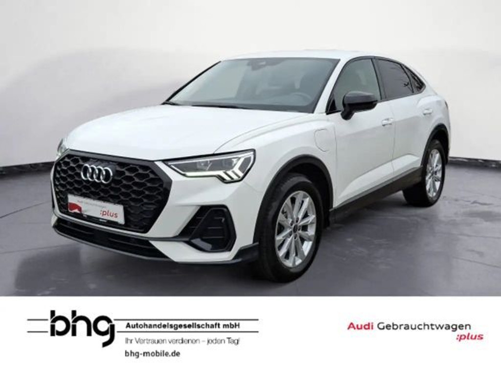 Audi Q3 2022 Hybride Benzine