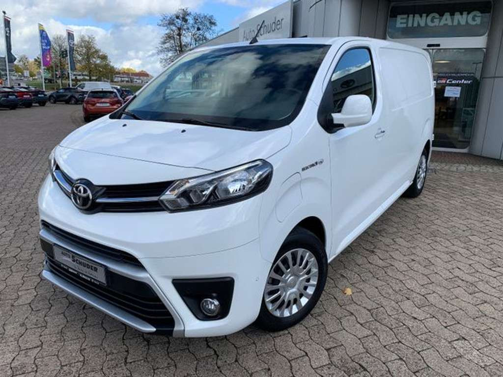 Toyota Proace Verso EV