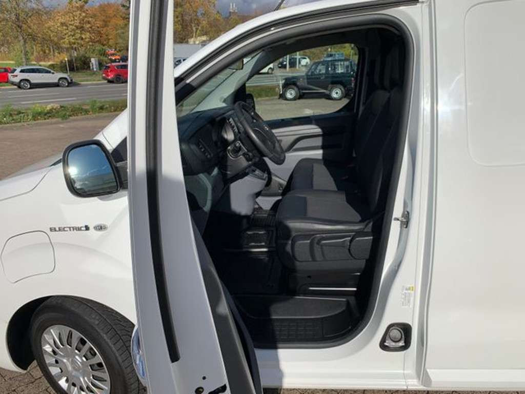 Toyota Proace Verso EV