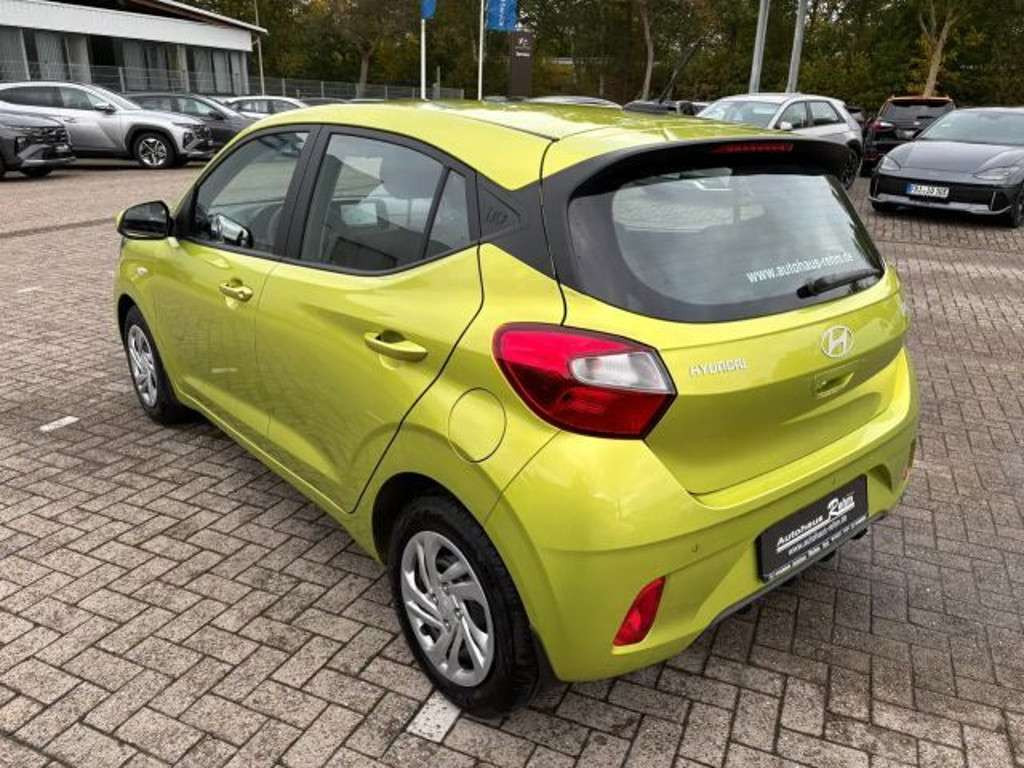Hyundai i10