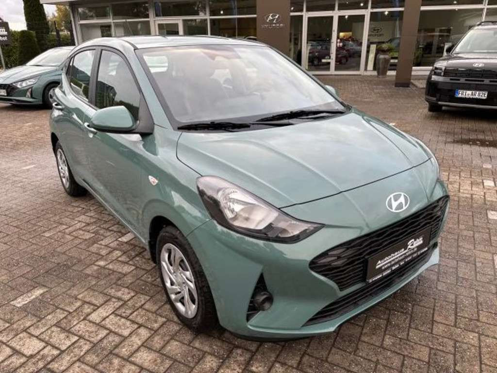 Hyundai i10