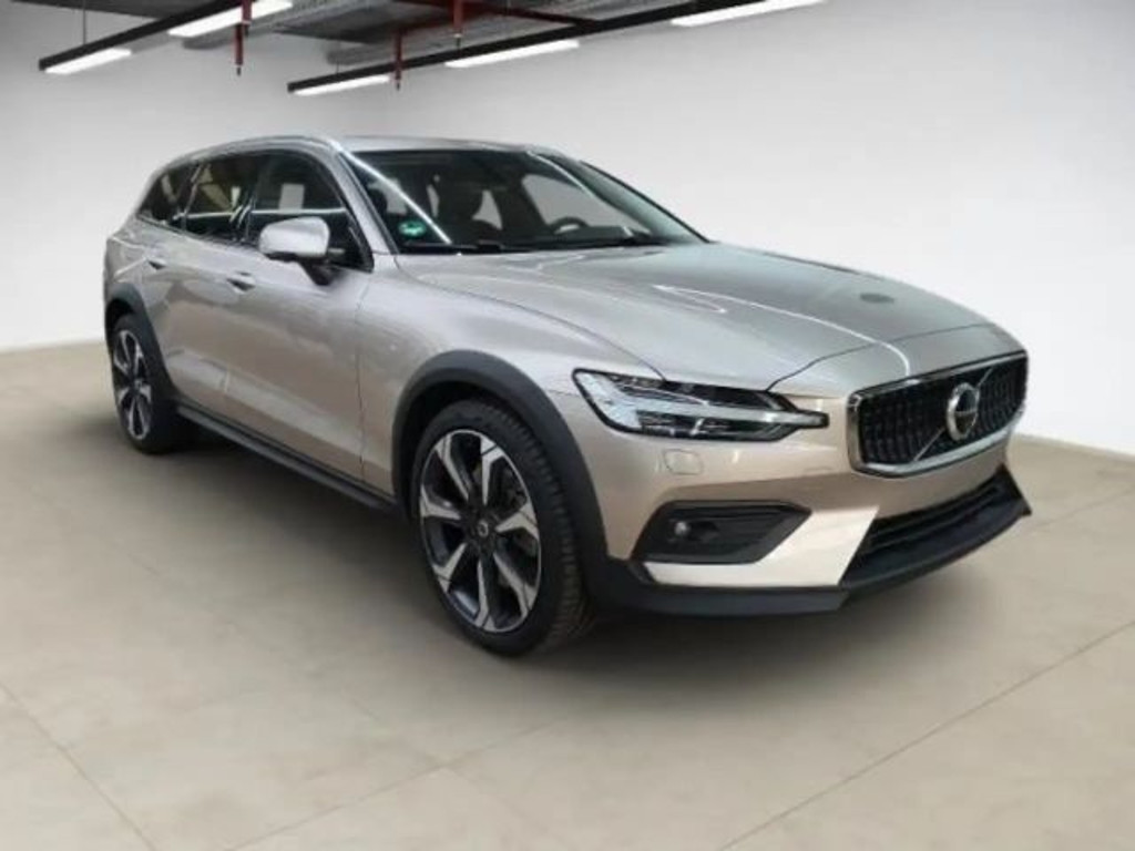 Volvo V60 Cross Country