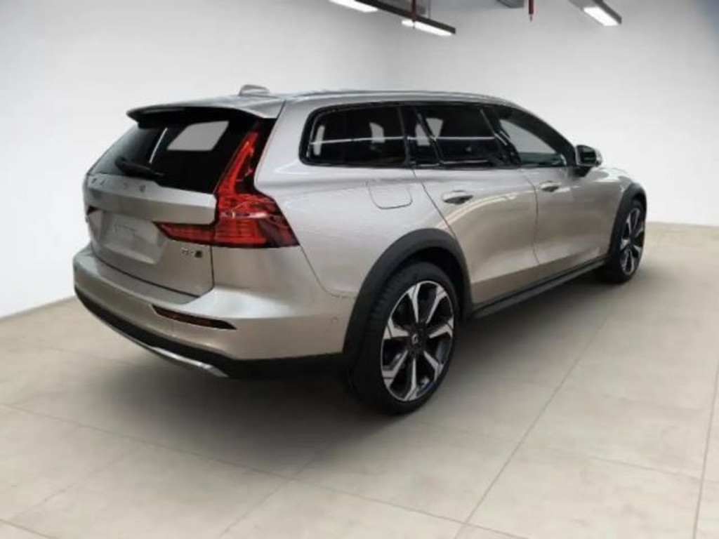 Volvo V60 Cross Country