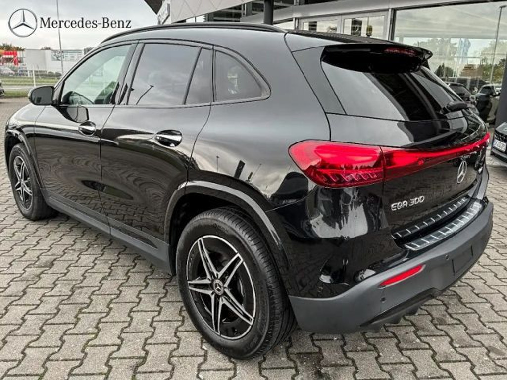 Mercedes-Benz EQA