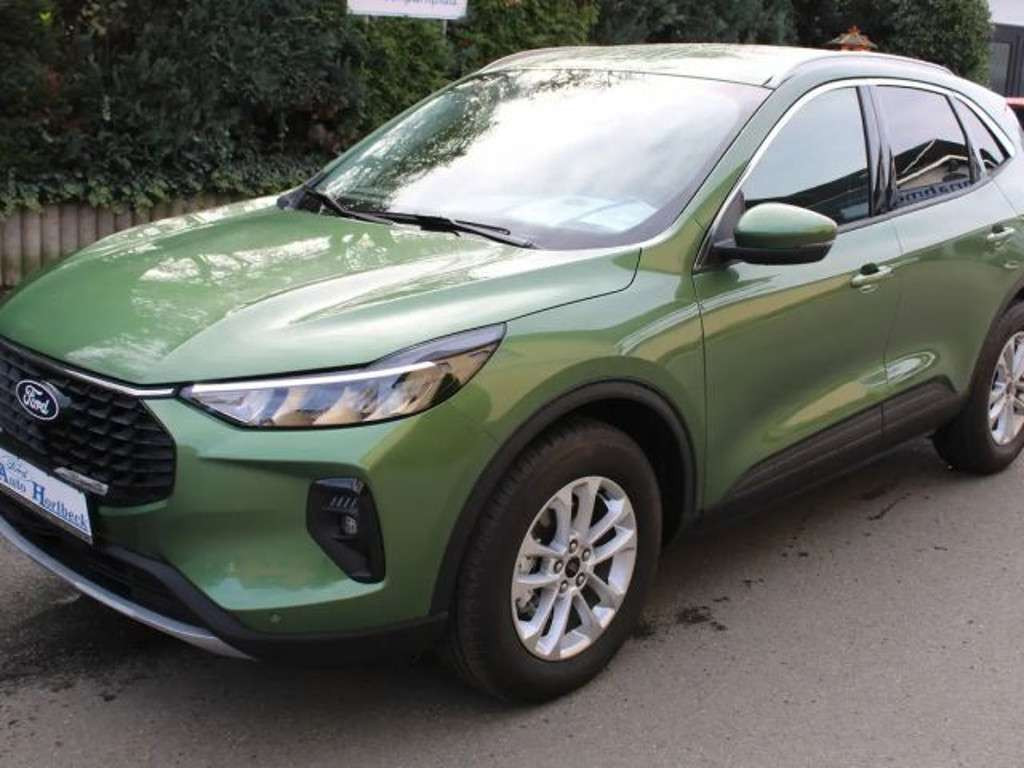 Ford Kuga 2025 Benzine