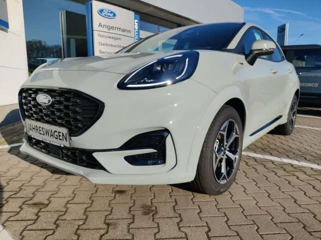 Ford Puma 2025 Benzine