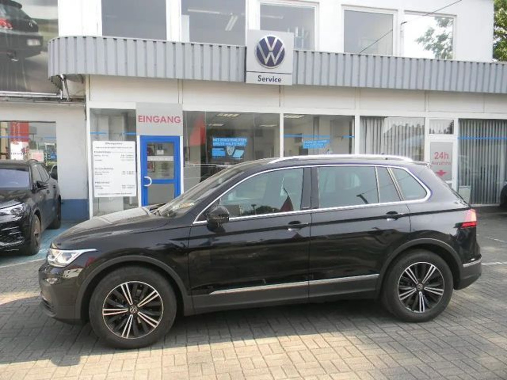 Volkswagen Tiguan 2023 Benzine