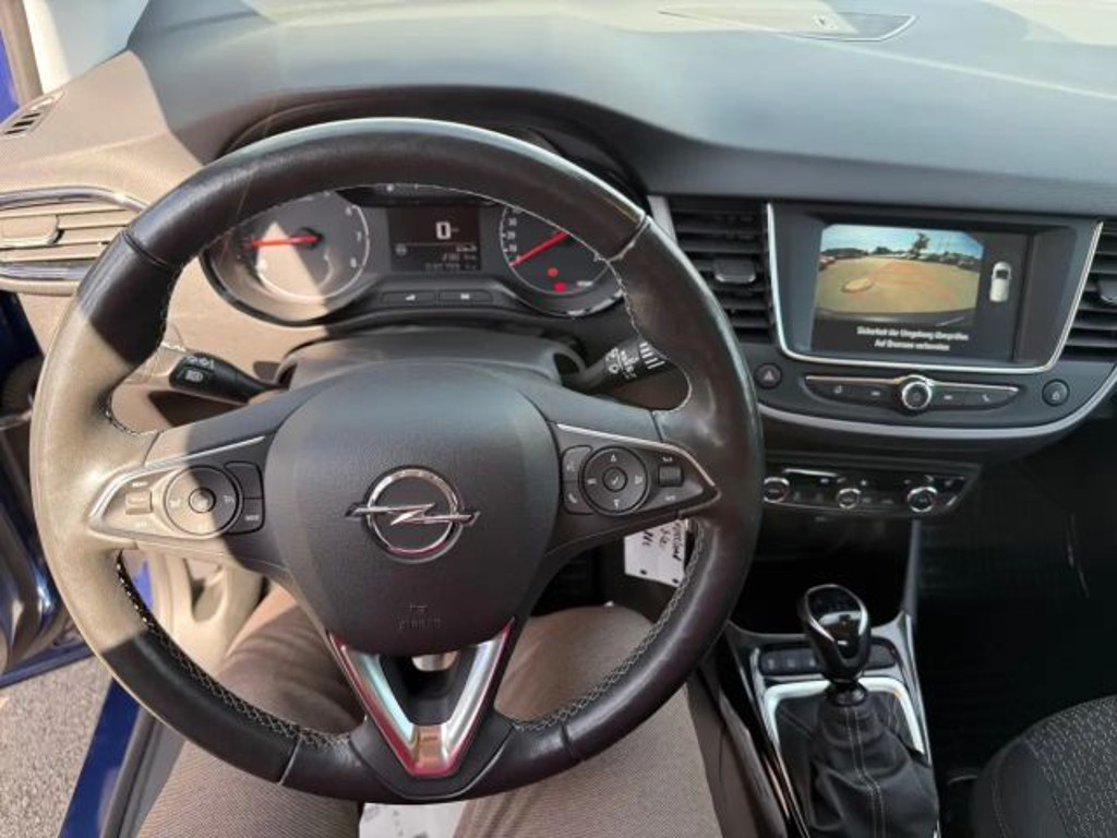 Opel Crossland X