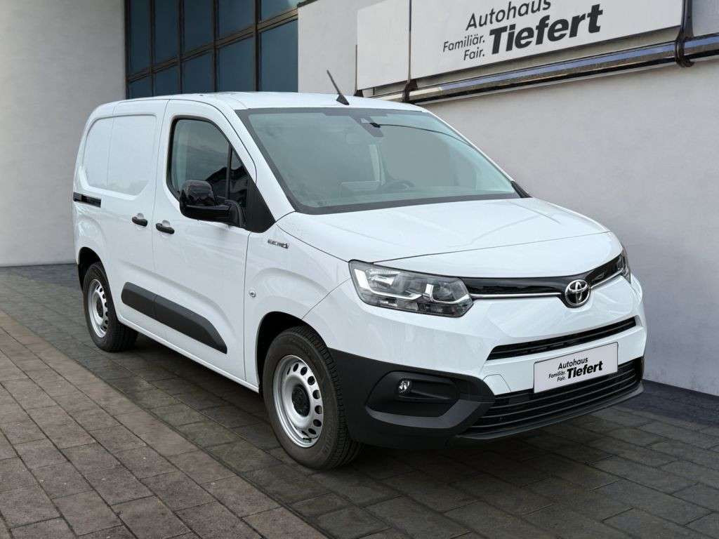 Toyota Proace City EV