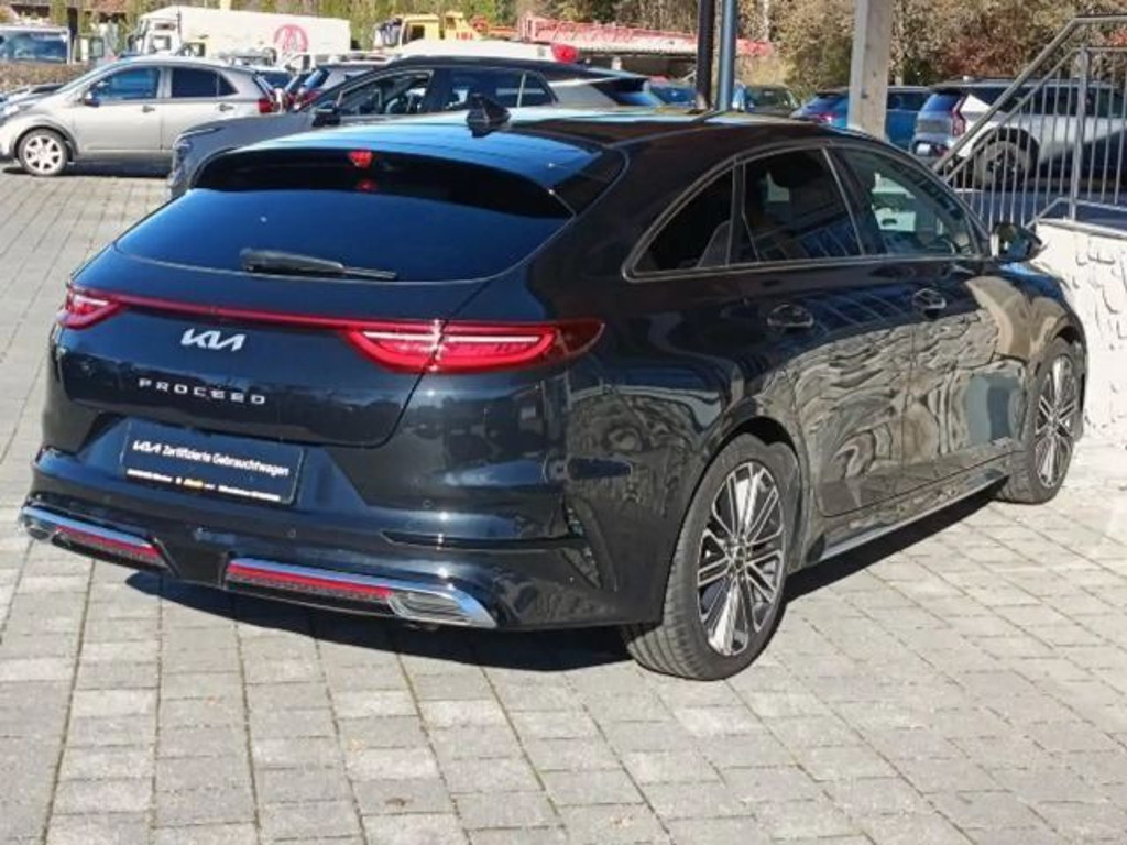 Kia ProCeed